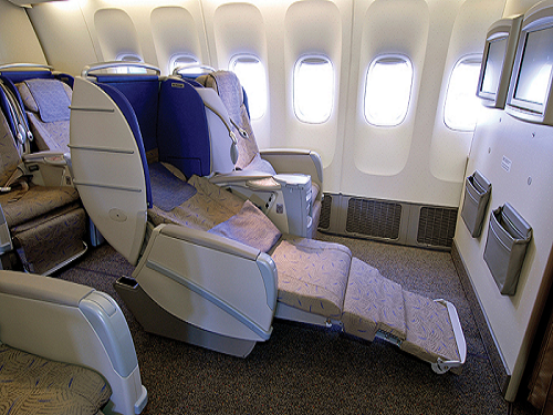 asiana airlines cabin 